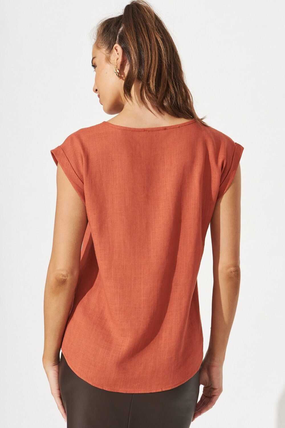 Top In Rust Linen Blend - Image 5